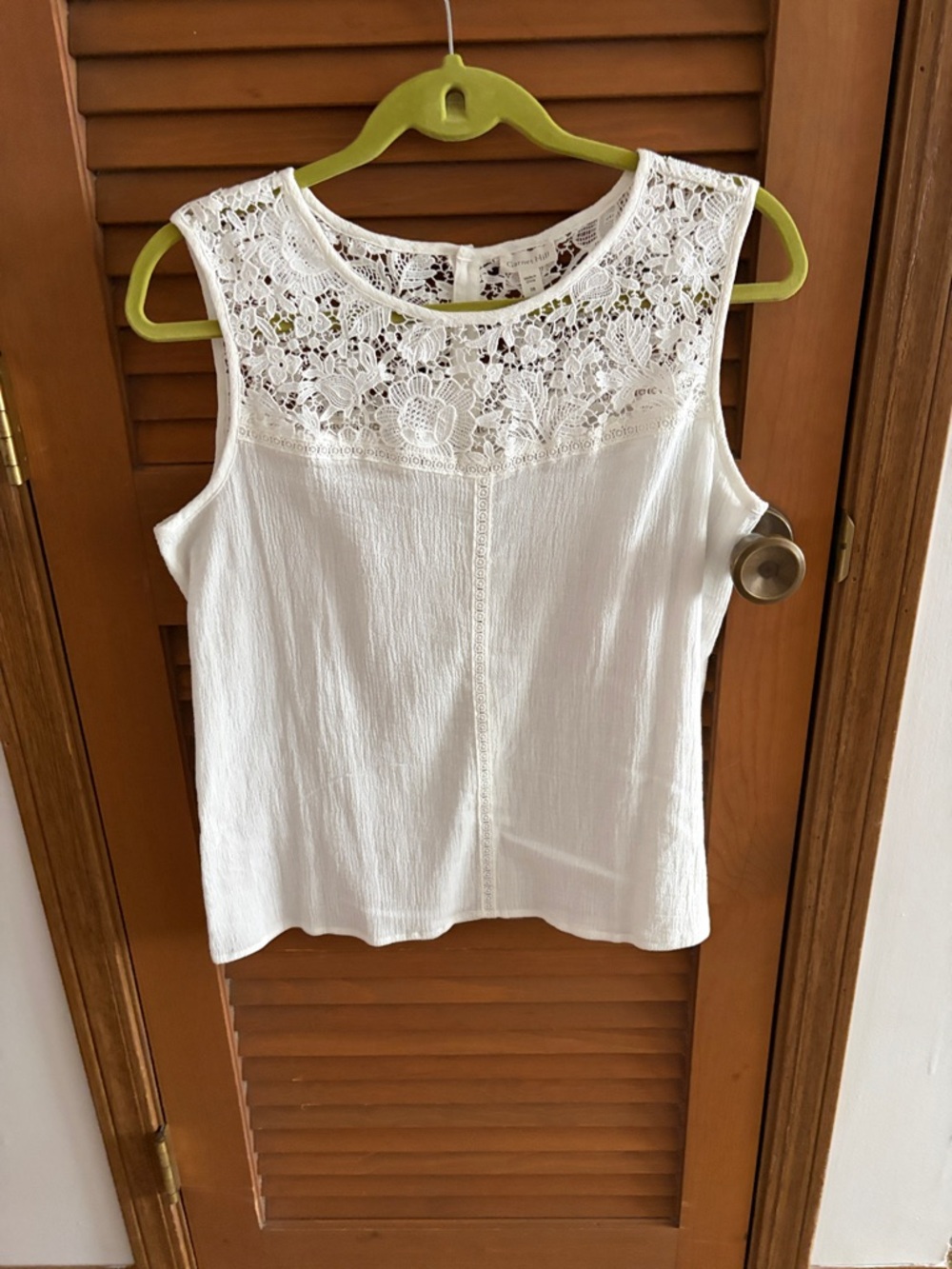 Garnet Hill White Lace Yoke Sleeveless Camisole